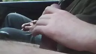 Дівчина любить жорсткий секс, безкоштовна порнуха тому худа брюнетка трахкає в анал