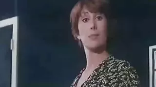 Зріла блондинка порно відео онлайн безкоштовно трахкає з молодим коханцем