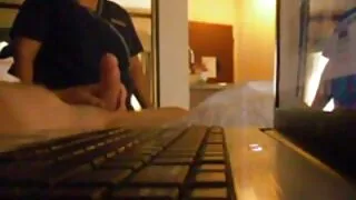 Молода блондинка трахкає в жопу величезний член секс відео безкоштовно онлайн партнера
