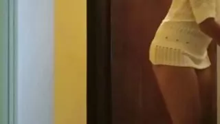 Гола руда красуня смокче секс відео безкоштовно і трахає свого партнера