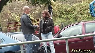 Худа дівчина отсосала хлопцеві і він безкоштовні порно сайти трахає її в її анус