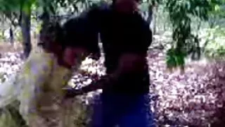 Сучка влаштувала безкоштовні порно фільми МФМ на роботі і отримала два міцних члена
