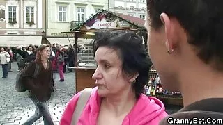 Малятко зі стрункою безкоштовні порно сайти фігурою затемнила хлопця і отримала прочуханку